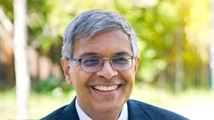 Trump îl numeşte pe Jay Bhattacharya, un critic al vaccinurilor anti-COVID, la conducerea NIH