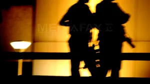 Recruţii din poliţia afgană se antrenează cu puşti de lemn, după ce unii s-au împuşcat accidental