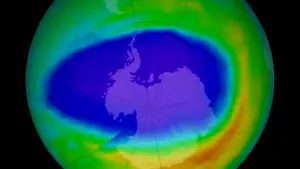 Stratul de ozon, ameninţat în continuare - VIDEO