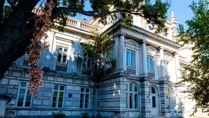 Nicuşor Dan a semnat autorizaţia pentru restaurarea Palatului Ştirbei