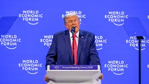 Donald Trump a anunțat că se întâlnește cu Volodimir Zelenski la Davos pentru discuții despre războiul din Ucraina