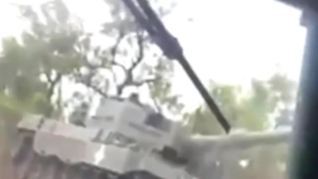 Supertanc Leopard 2 doborât de o mină în Zaporojie

