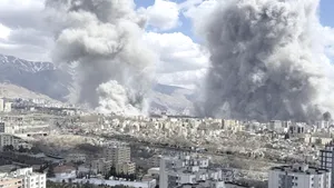 LIVE VIDEO UPDATE Război în Orientul Mijlociu, ziua 6. Drone iraniene lovesc în Azerbaidjan/ Israel atacă în Iran și Liban/ Forțe navale europene se duc să apere Ciprul/ Reuters: Israelul va ataca bazele subterane de rachete ale Iranului în faza 2 a războiului