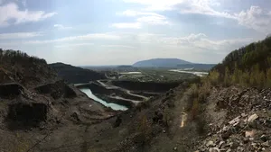 Uneltele de piatră descoperite la câţiva km de România oferă cele mai vechi dovezi ale existenţei oamenilor în Europa