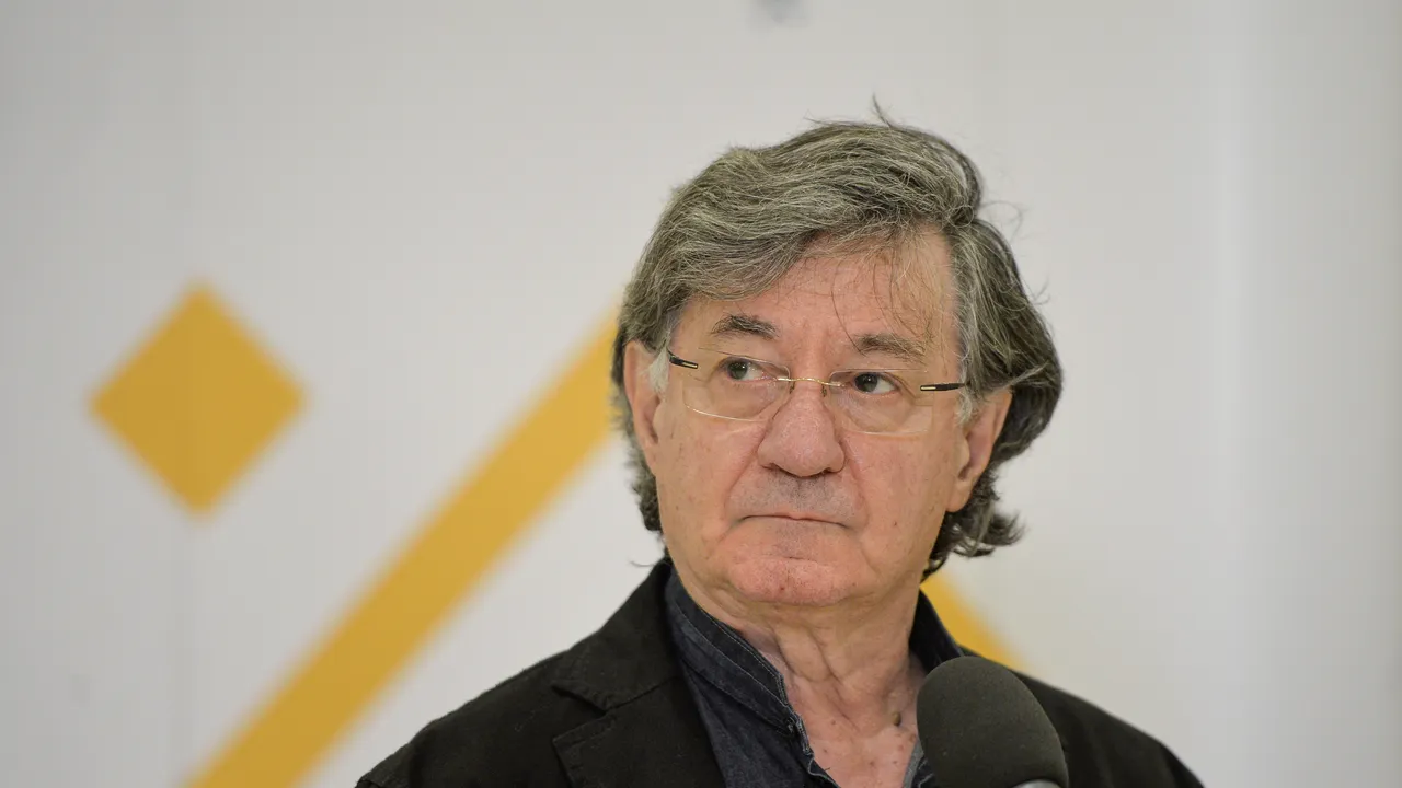 Ion Caramitru, directorul TNB, despre sistemul public: 