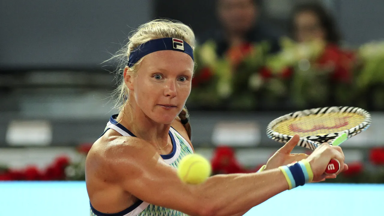 Kiki Bertens, despre finala contra Simonei Halep: Simona iubeşte zgura.Va fi o bătălie frumoasă