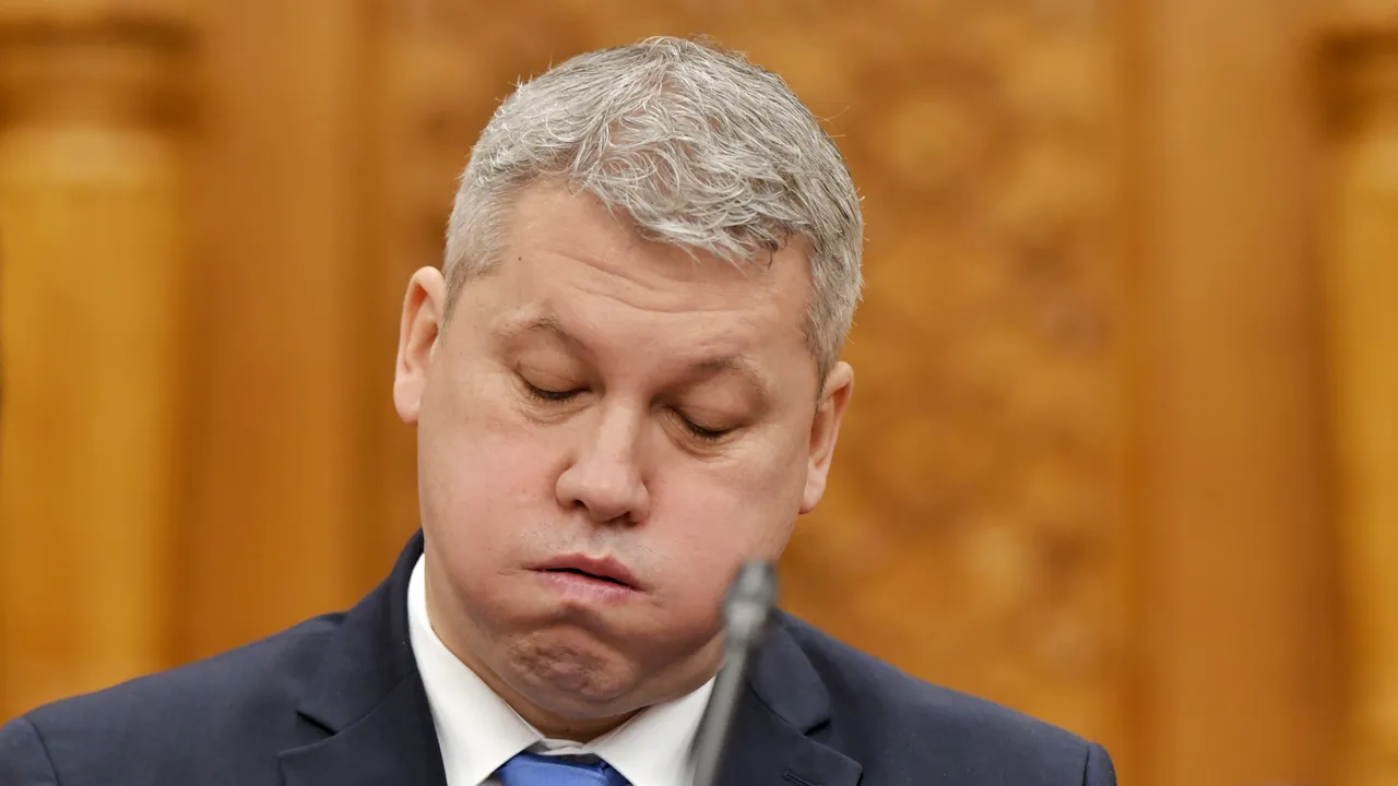 Cătălin Predoiu, despre decizia CCR privind amenzi: „Conţine numeroase fracturi logice”