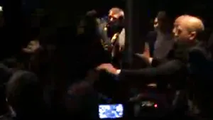 SCANDAL ÎN BOX - Dereck Chisora s-a bătut cu David Haye după meciul cu Klitschko: Jur că o să te împuşc! - VIDEO