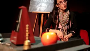 INTERVIU: Mihaela Michailov - Mă preocupă teatrul ce pune în discuţie sistemul de educaţie din România