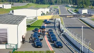 AutoBild sportscars oferă anvelopei SportContact 6 calificativul de cea mai bună din test - FOTO, VIDEO