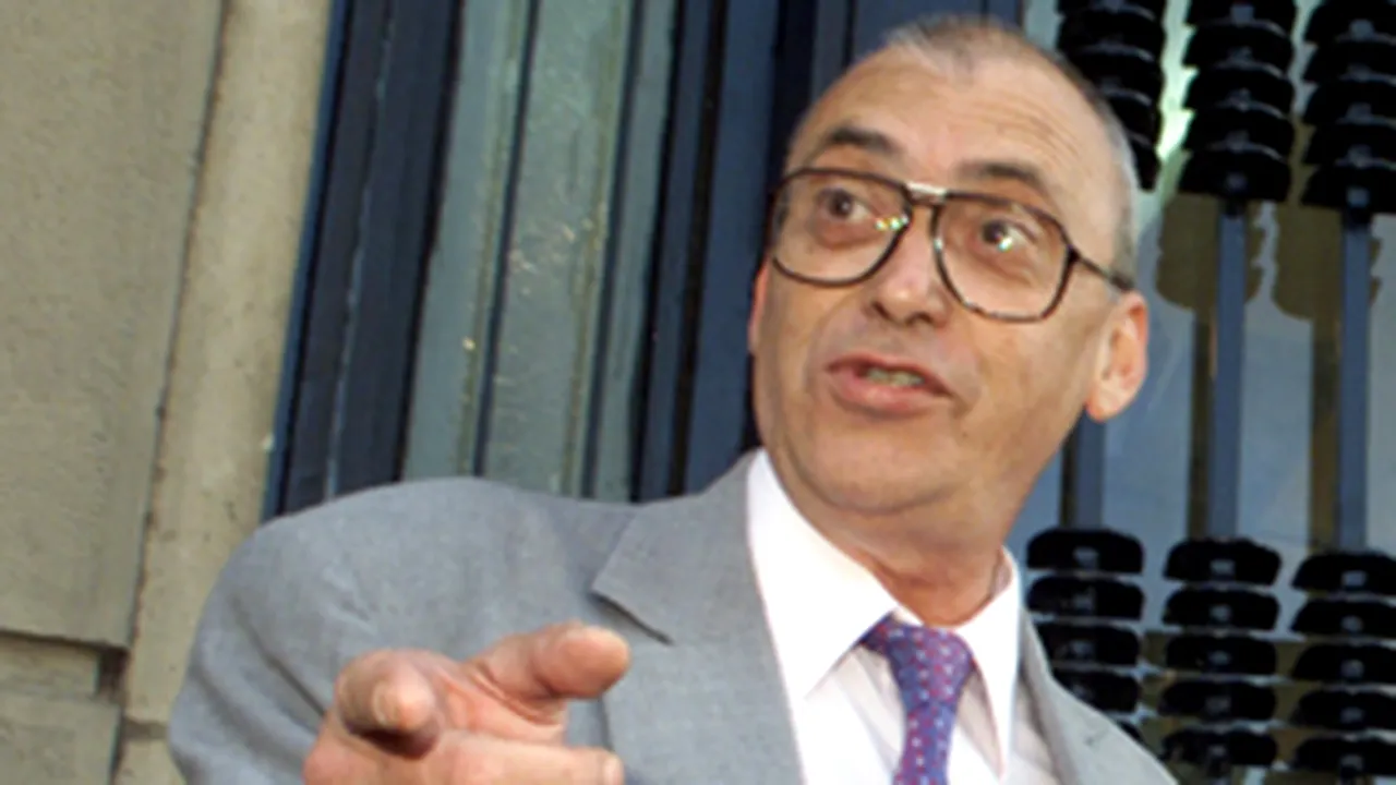 Liderul Federaţiei Alma Mater a semnat la Cotroceni Pactul pentru educaţie