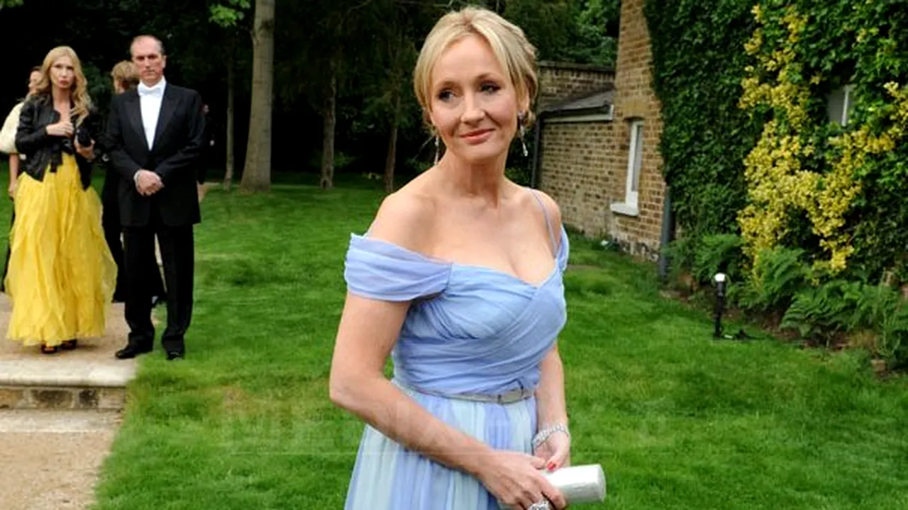 Primul roman al lui J.K. Rowling după seria 
