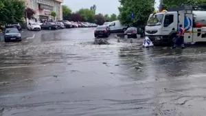 Apa Nova, după furtuna din Capitală: 140 de specialişti sunt pregătiţi să intervină