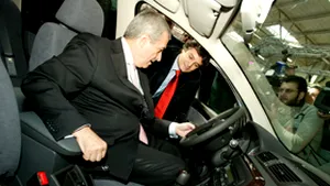 Tăriceanu: Maşinile non-euro ar putea fi casate din 2011
