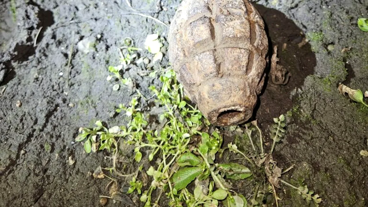 Grenadă descoperită în apropierea gării din orașul Galați