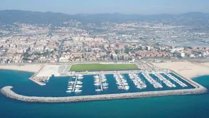 Un mort şi 12 răniţi într-un explozie produsă pe litoralul spaniol, în apropiere de Barcelona