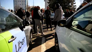 Exclusiv Șoferul Uber refuză să transporte patru pasageri? Cum se pot apăra clienții. Ce spun Uber și ANPC pentru Mediafax
