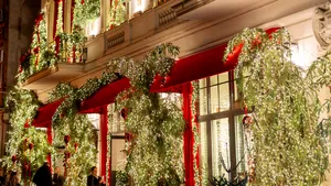 Nicu Bocancea a transformat atelierul Iris în „The Christmas House”