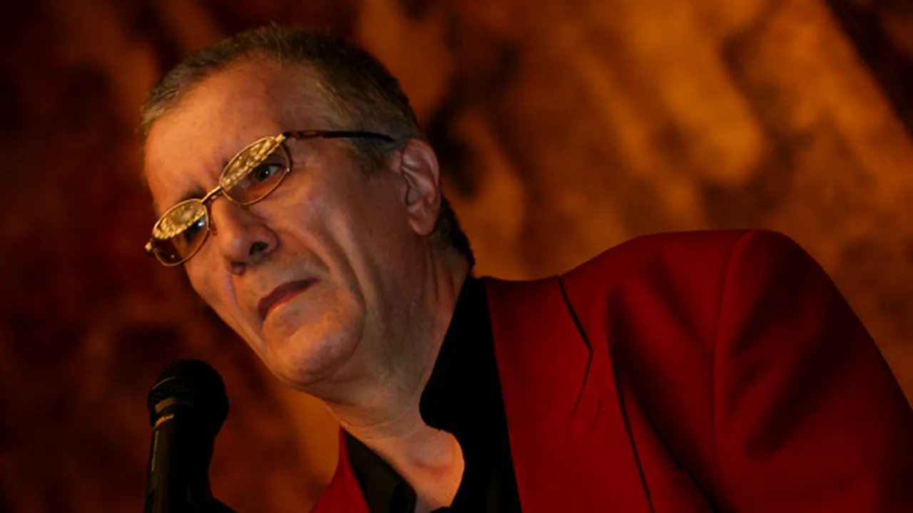 Cornel Constantiniu, supus unei intervenţii chirurgicale la Viena