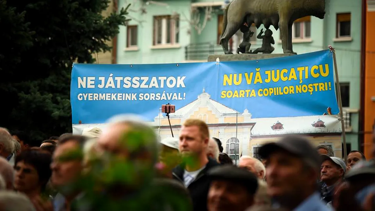 Ministrul ungar de Externe, referindu-se la situaţia Liceului Romano-Catolic de la Târgu Mureş: Evenimentele recente demonstrează că Ungaria şi România sunt interdependente
