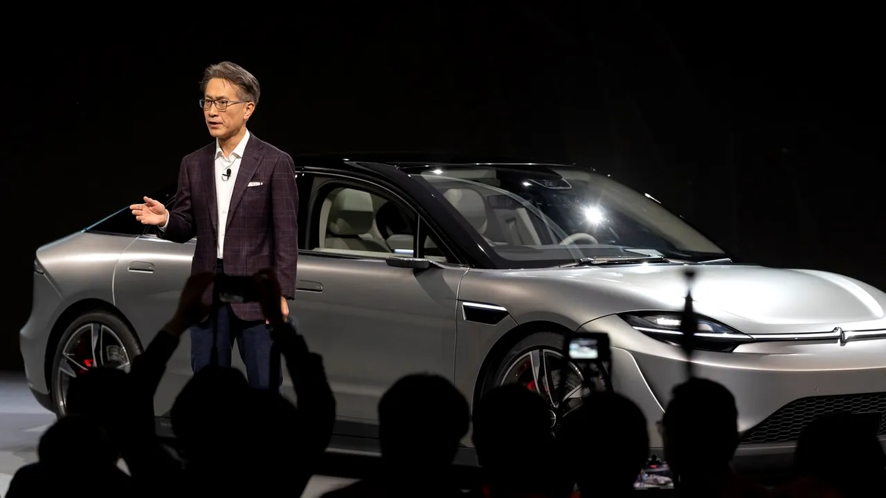 Surpriza târgului CES 2020: Cum arată maşina electrică Vision S a companiei Sony