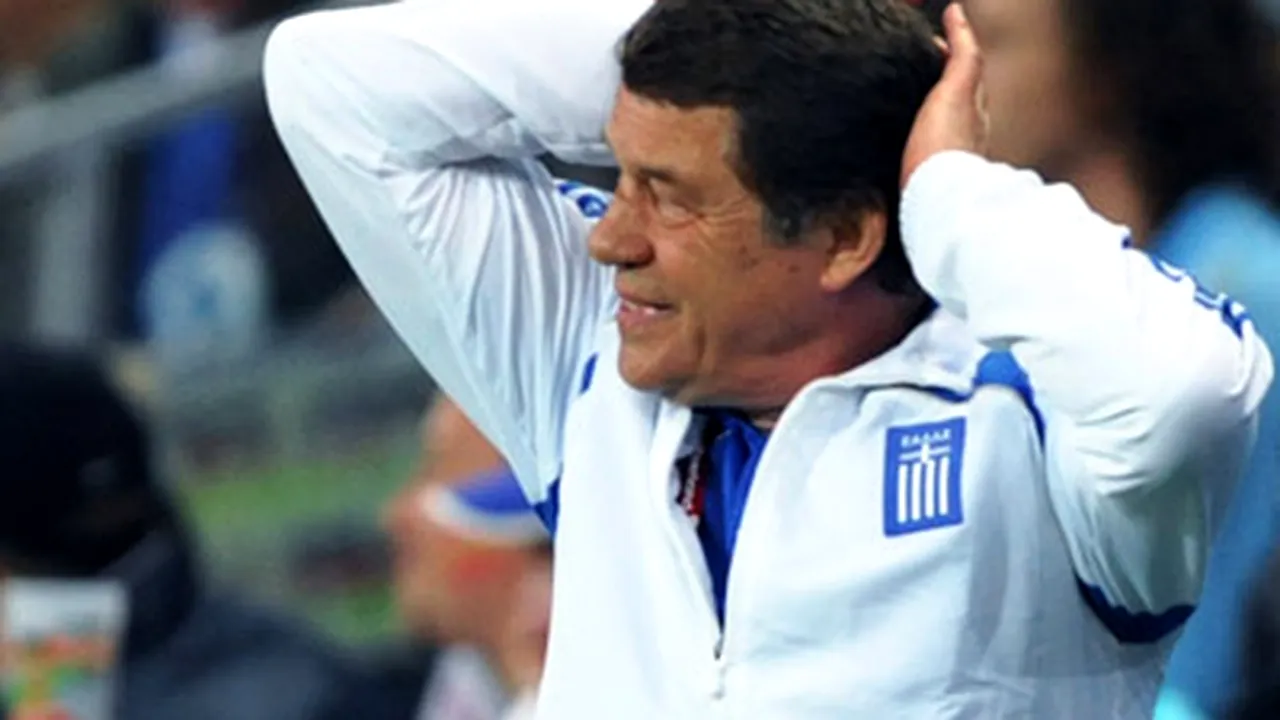Otto Rehhagel refuză să vorbească despre viitorul său la naţionala Greciei