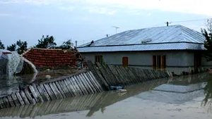 Podul pe râul Siret de la Paşcani a fost închis