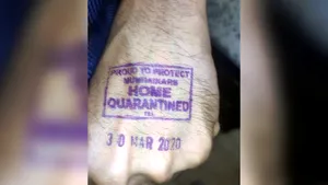 Ţara care îi ştampilează pe mâini pe suspecţii de COVID-19. Cine fuge din carantină este arestat