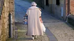 Pensionarii, noua țintă a escrocilor. Hoții se dau drept medici și inventează urgențe medicale
