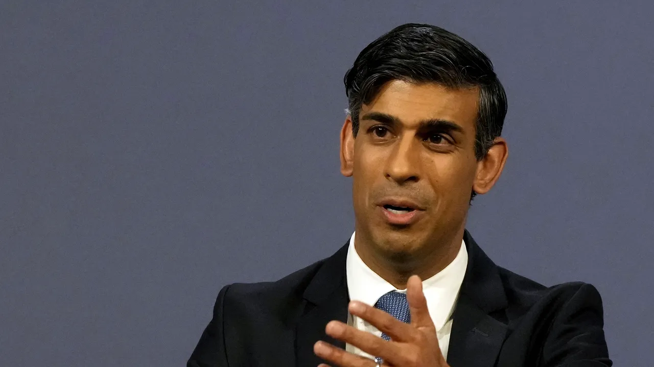 Rishi Sunak condamnă atacurile grupurilor palestiniene,dar cere Israelului să evite victimele civile
