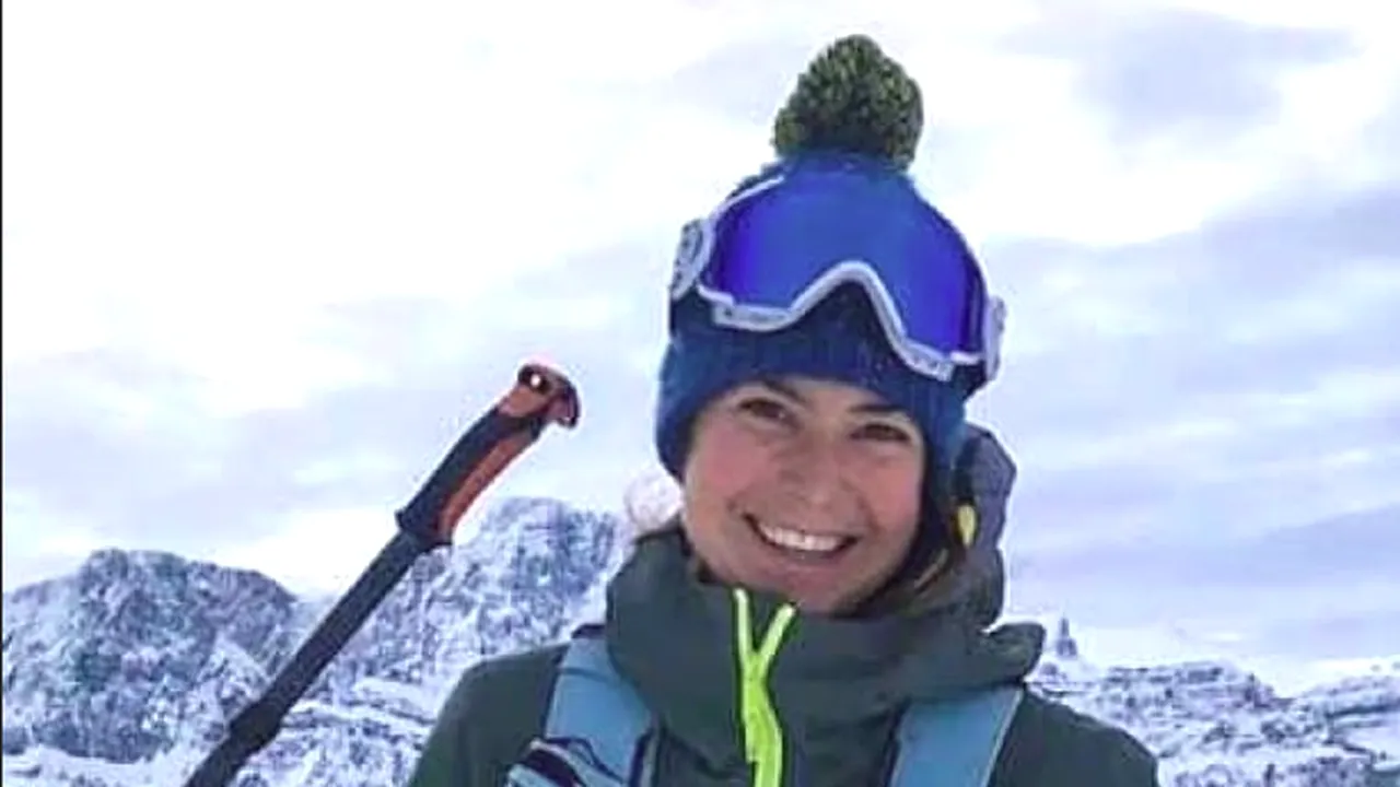 Incident dramatic. O femeie a apucat să-şi ia adio de la mama ei după ce a fost îngropată de vie de o avalanşă 
