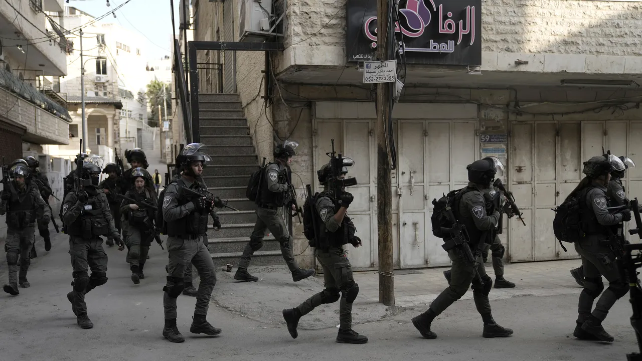Doi palestinieni, împuşcaţi mortal în operaţiuni ale serviciilor de securitate israeliene