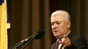 Voronin acuză opoziţia de 