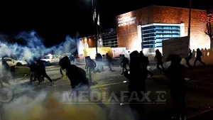 Garda Naţională îşi va tripla prezenţa la Ferguson, a anunţat guvernatorul statului Missouri