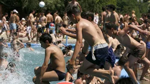UPDATE: Temperaturile ridicate ar putea persista în anumite zone până pe 27 iulie (VIDEO)