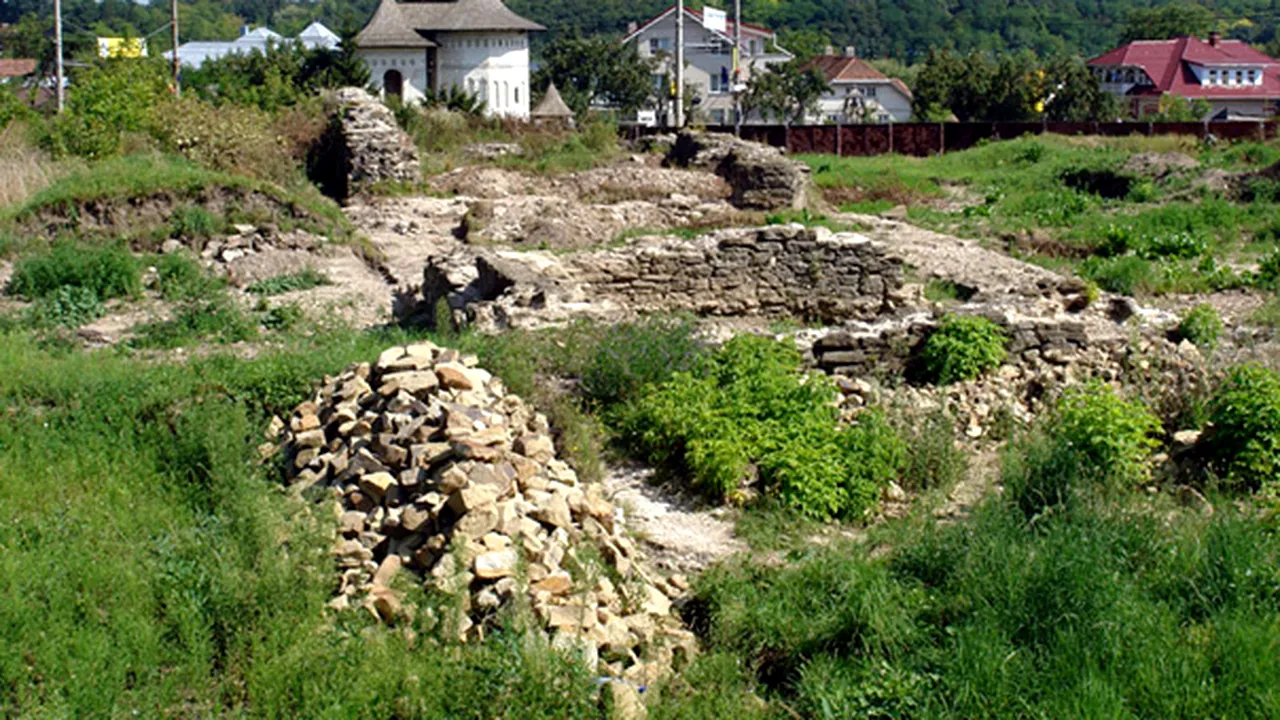 Proiectul de reabilitare a Curţii Domneşti din Suceava a fost avizat de Ministerul Culturii