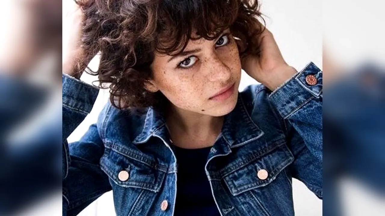 Brad Pitt ar avea o nouă relaţie. Cine este Alia Shawkat