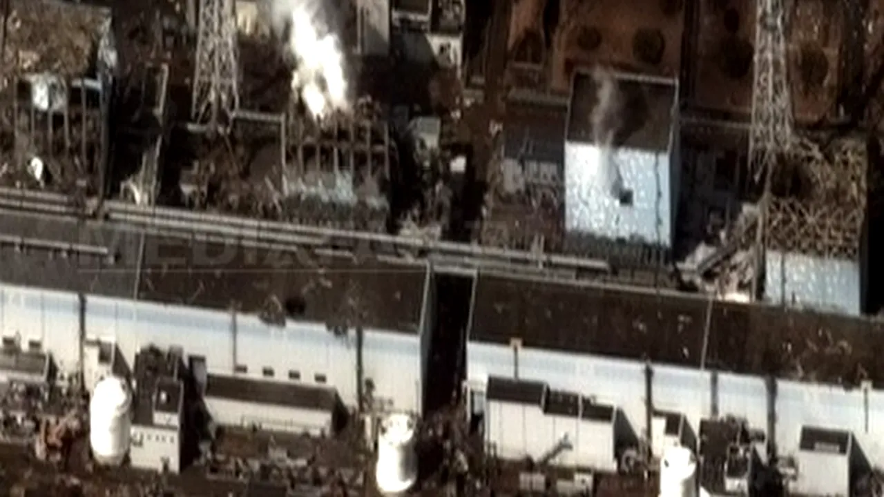 Japonezii se tem de eventuale ploi radioactive. Guvernul face apel la calm