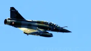 Franţa răspunde criticilor, afirmând că aplică 