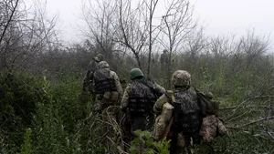 Războiul din Ucraina, ziua 617. Contraofensiva ucraineană s-a oprit în barajul de artilerie rusă pe frontul de est / Generalul ucrainean Zalujnîi: Suntem într-un impas / Putin semnează revocarea tratatului de interzicere a testelor nucleare
