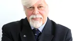 Interpol îl scoate pe activistul anti-vânătoare de balene Paul Watson de pe lista celor mai căutați