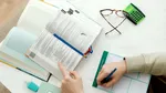 Lecția de macroeconomie: Zece argumente despre ”sufocarea” modelului economic românesc actual