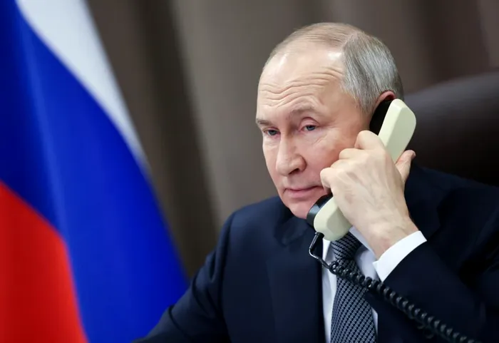 Aliații Moscovei au fost sunați de Putin înainte de întâlnirea sa cu Trump. Ce le-a spus liderul de la Kremlin