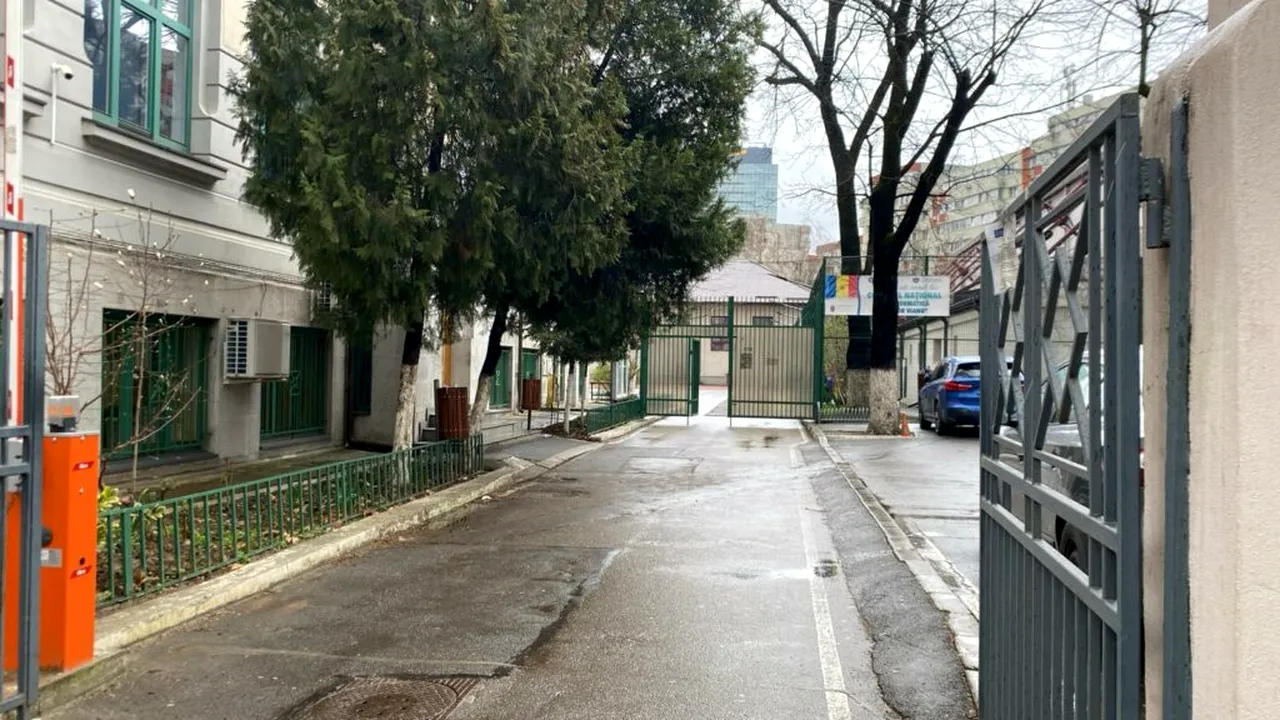 Poliția, chemată la Colegiul Național de Informatică „Tudor Vianu” după un conflict între elevi: un adolescent ar fi fost agresat de mama și de prietena unui coleg