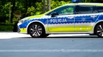Accident în direct: o mașină a lovit o fată chiar în spatele unui reporter care relata despre o tragedie