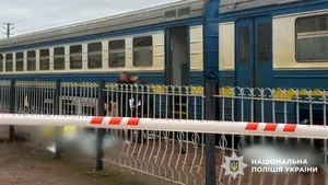 Un bărbat a detonat o grenadă pe o platformă de tren din Ucraina: patru morți și 12 răniți