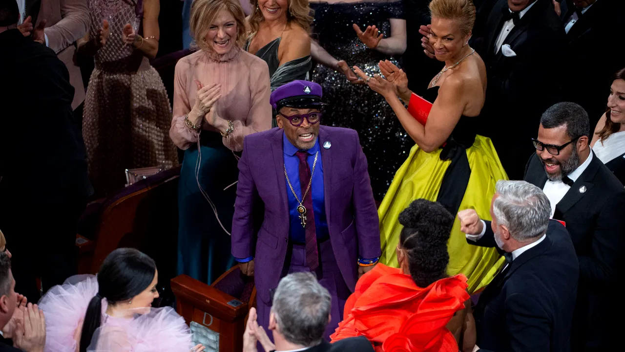 Nemulţumiri la OSCAR 2019. Regizorul Spike Lee, supărat că filmul „Green Book” a fost premiat a încercat să părească gala/ Cum a fost convins să se întoarcă | VIDEO