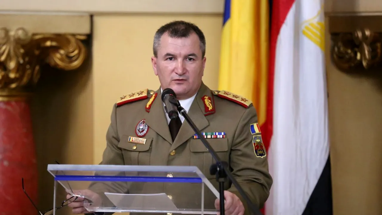 Şeful Statului Major al Apărării, generalul Daniel Petrescu, are COVID-19. Generalul s-a izolat într-un spaţiu din sediul MApN