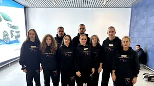 Delegaţia României a plecat la Campionatele Mondiale de Gimnastică Artistică. Patru gimnaste în lot