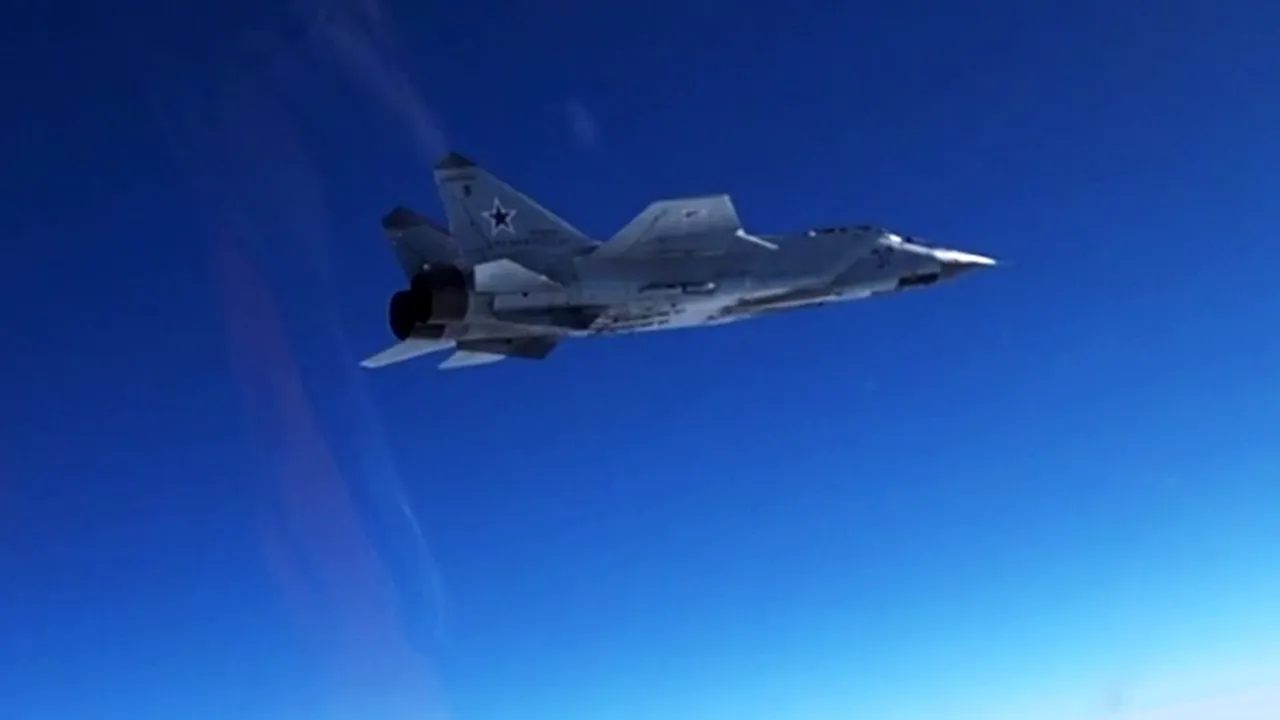 Rusia a ridicat de la sol un avion de luptă pentru a escorta o aeronavă americană de recunoştere